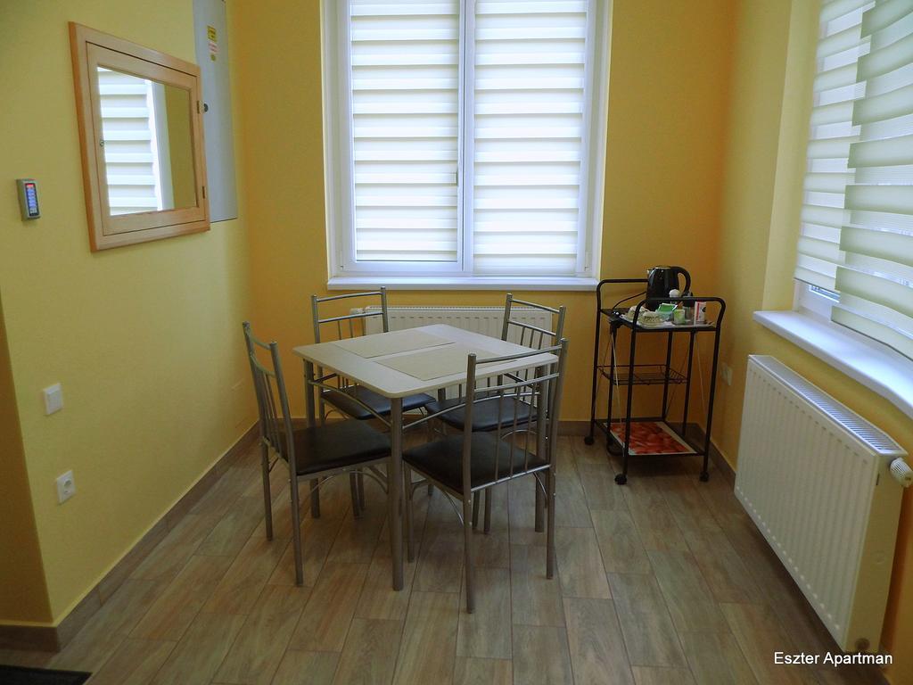 Eszter Apartman 베케슈처버 외부 사진